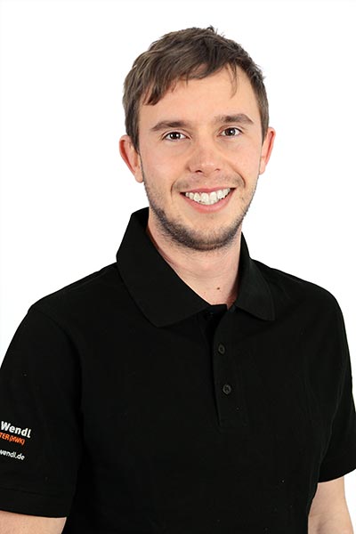 Dennis Göschl